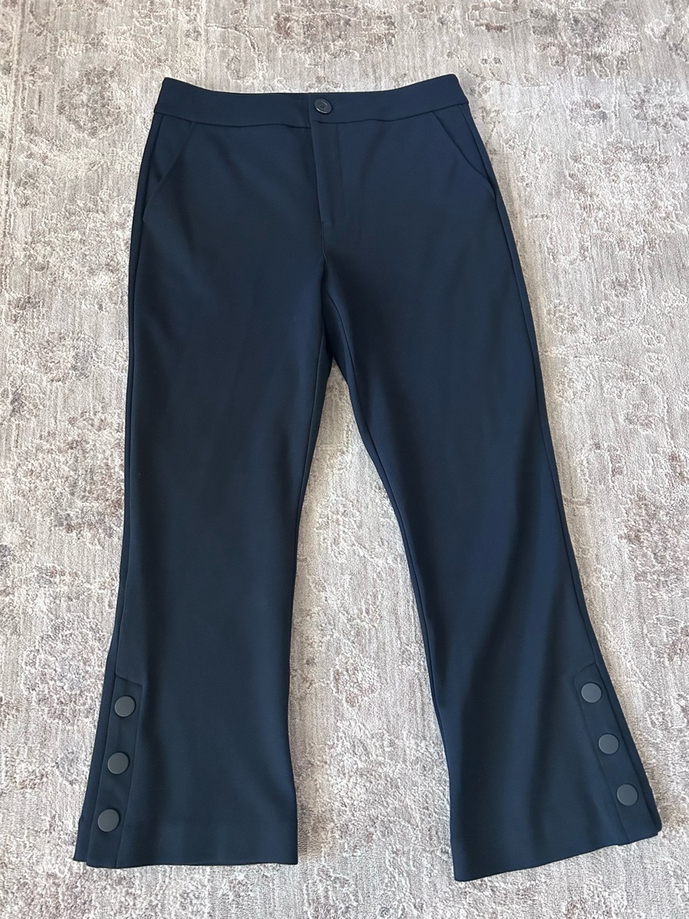Cabi Women’s Trouser Navy Dress Pant Sz 6 Knit Classic Stretch Button Side Ankle